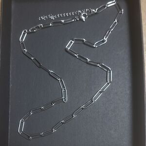 Stylish Silver Chain Necklace-Great Gift- New